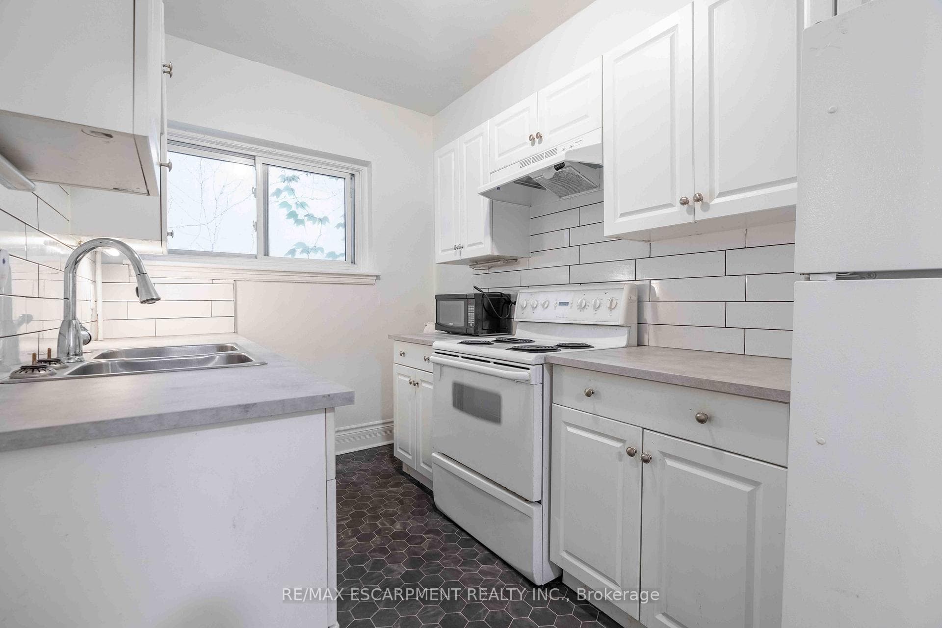 285 King Street Unit 4 photo 12