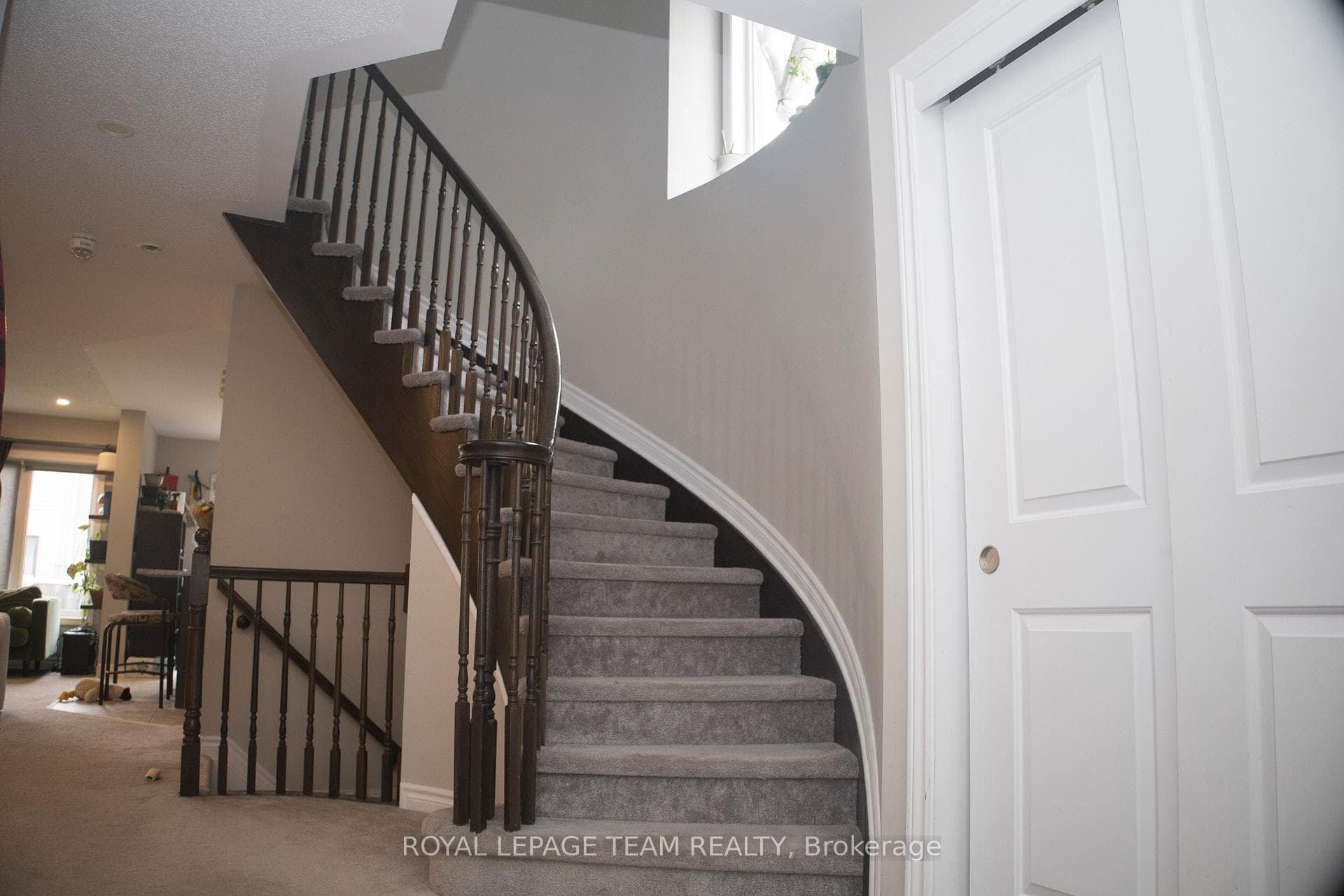 139 Sweetwater Lane photo 6