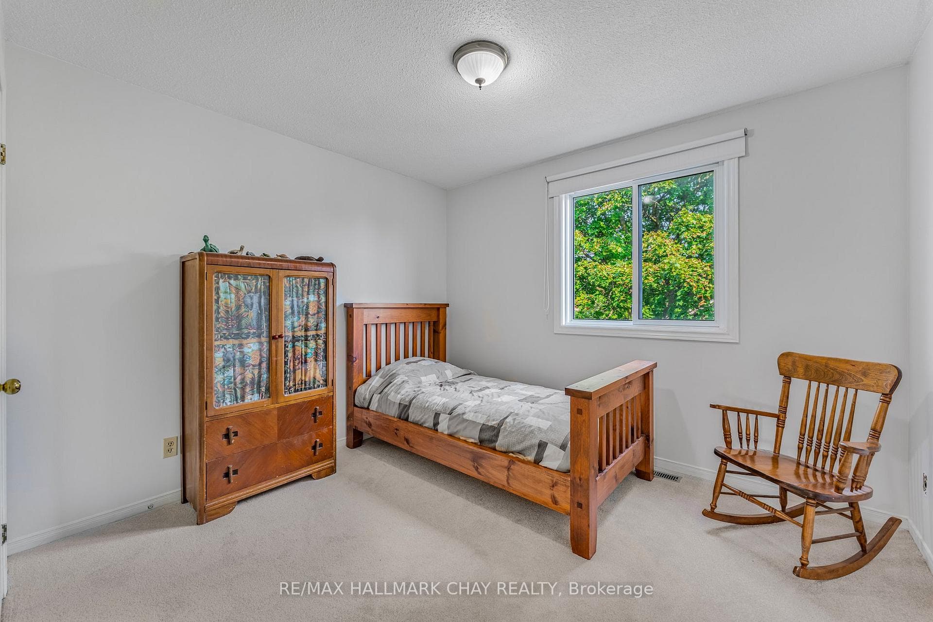114 Garden Drive photo 19
