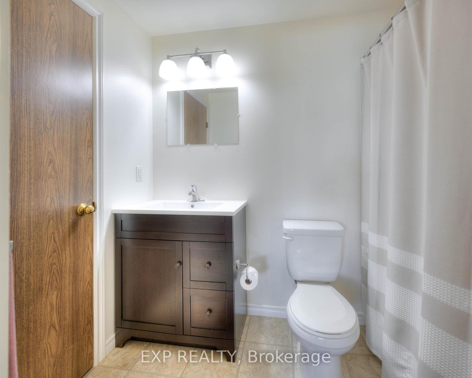 131 Traynor Avenue Unit 17 photo 28