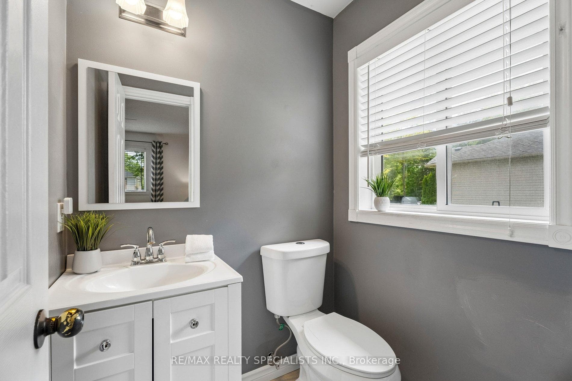 64 Smallman Drive photo 23