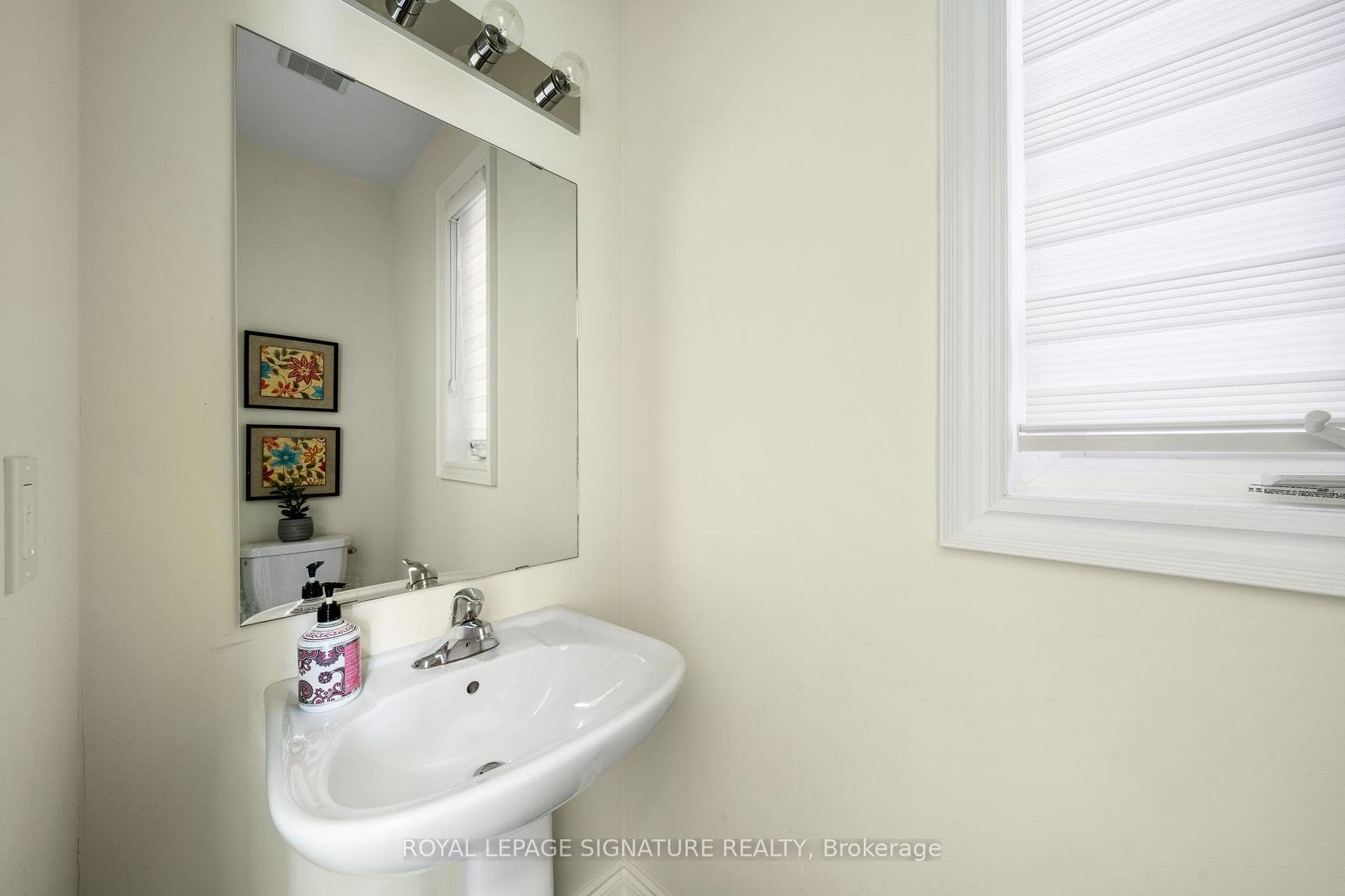 16 Closson Drive photo 17