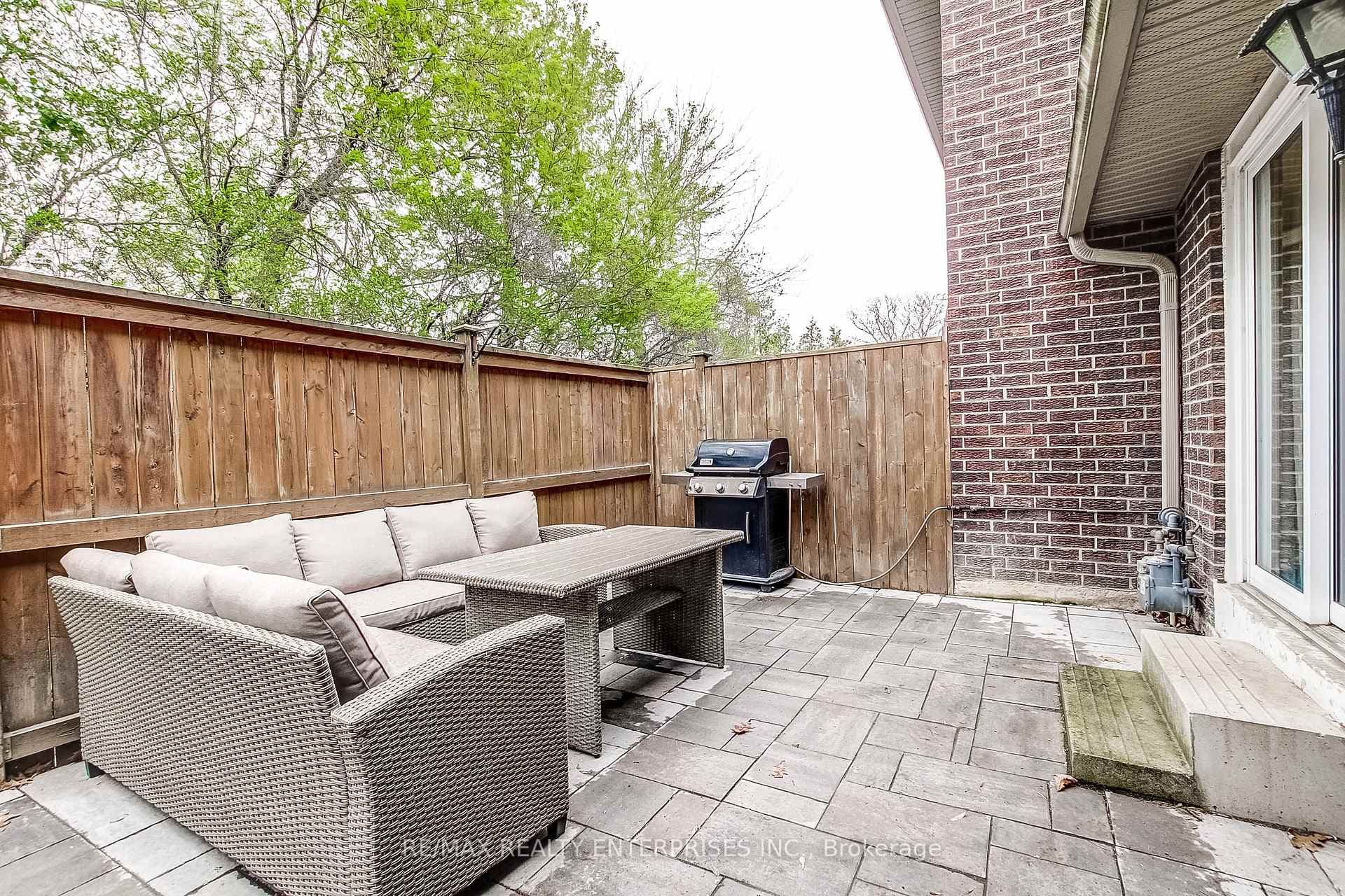 1306 Guelph Line Unit 2 photo 41