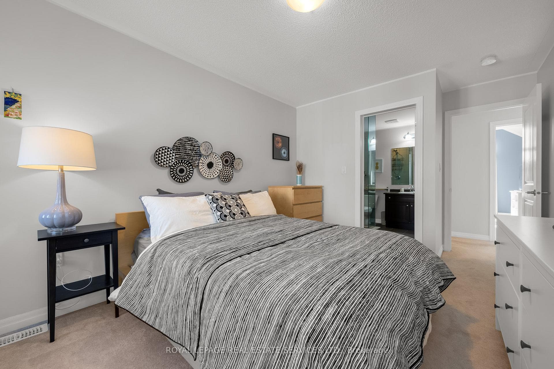 225 Cherryhurst Road photo 23
