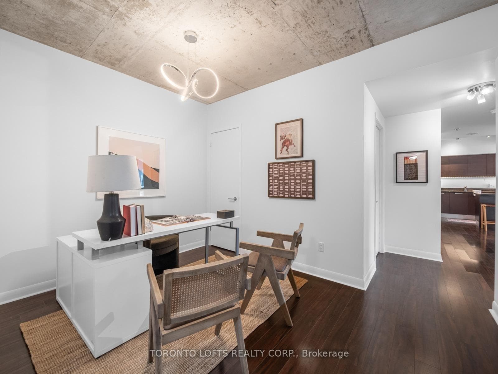 375 King Street Unit 1502 photo 15