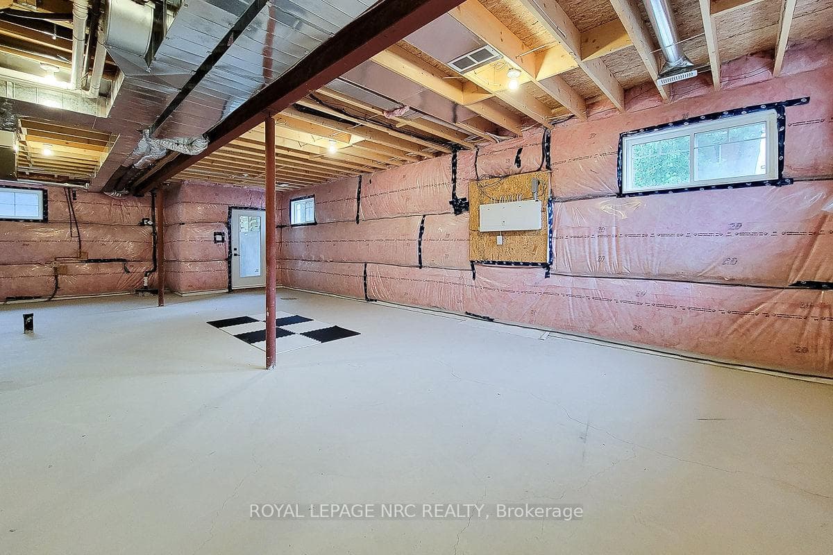 96 Welland Road Unit 14 photo 23