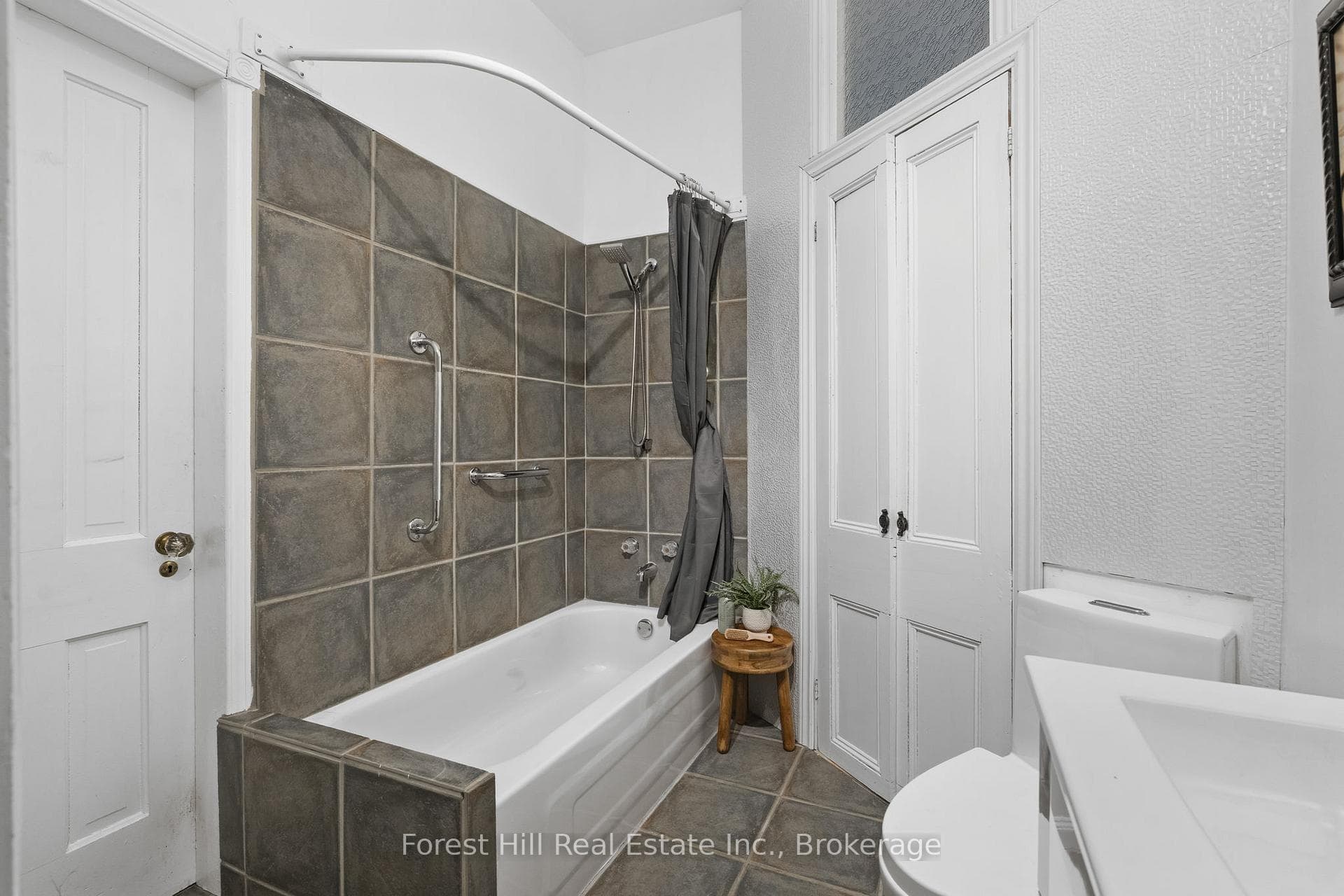 Main Floor Bath