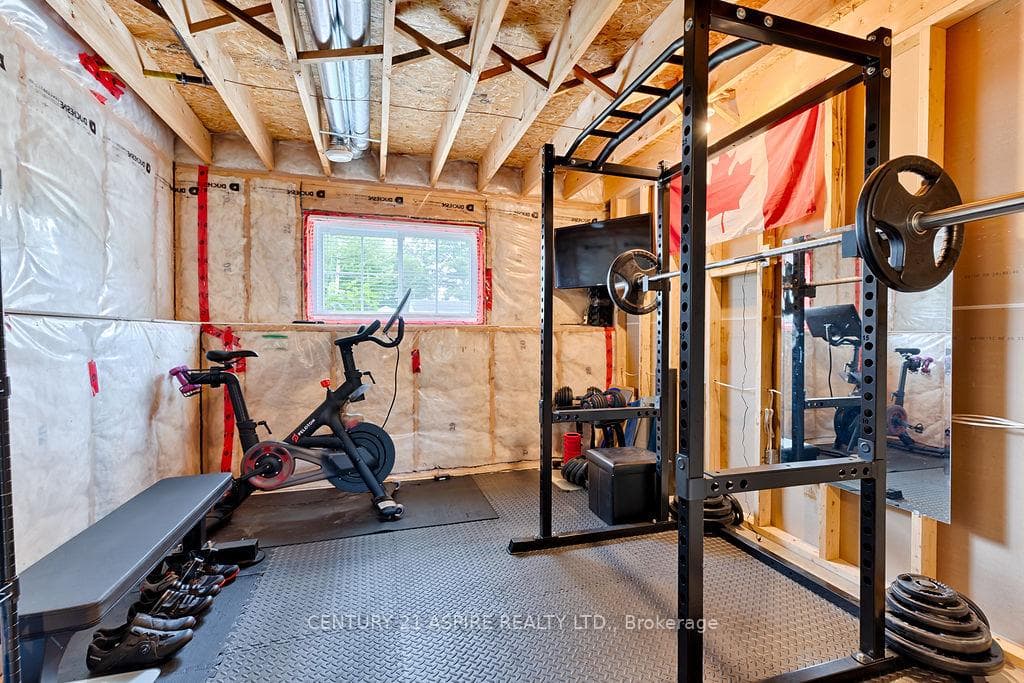 34 Selkirk Street photo 31
