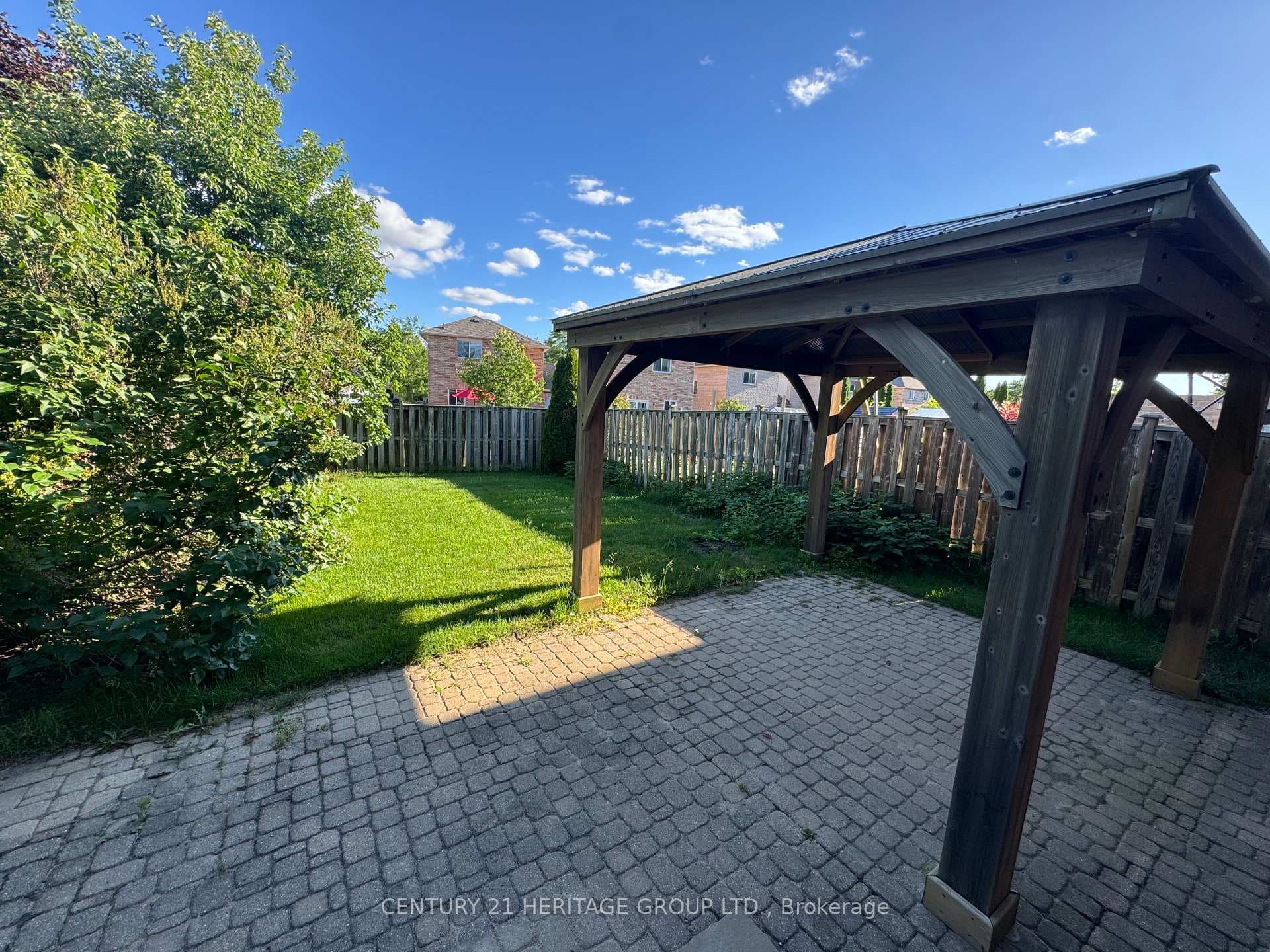 82 Kenwell Crescent photo 20