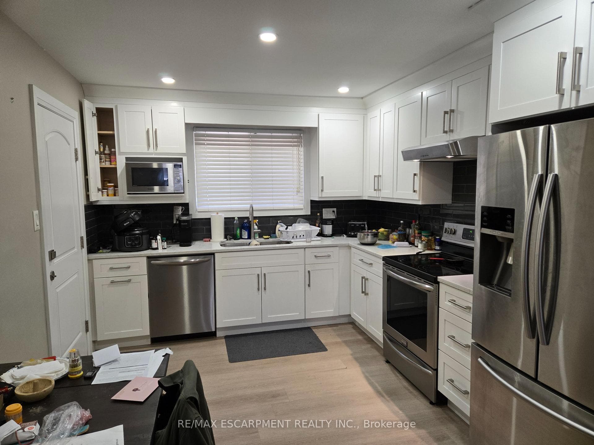 60 Nugent Drive photo 4