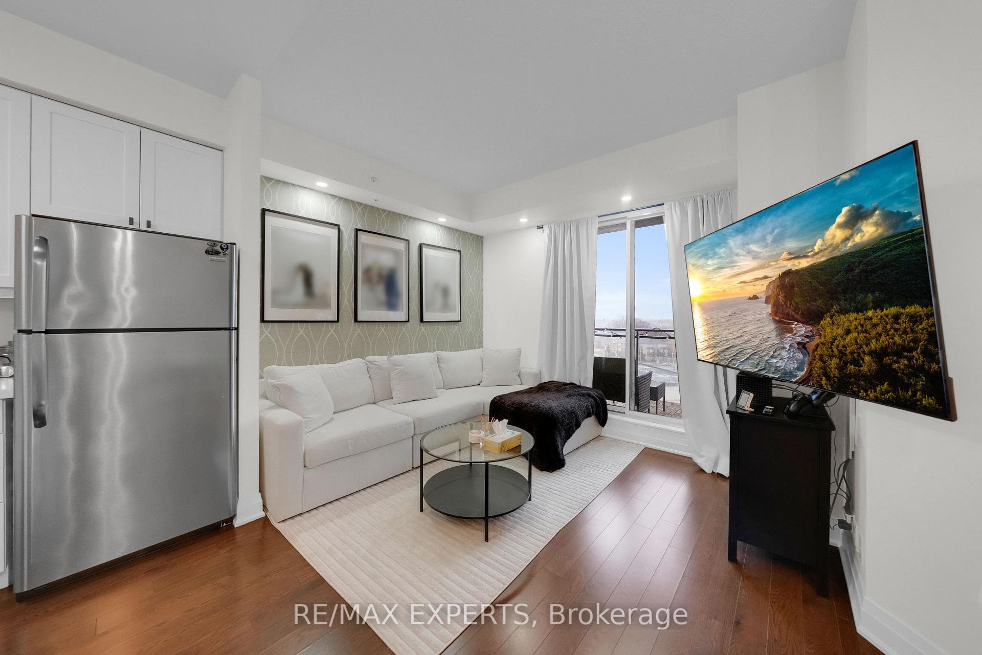24 Woodstream Boulevard Unit 606 photo 26