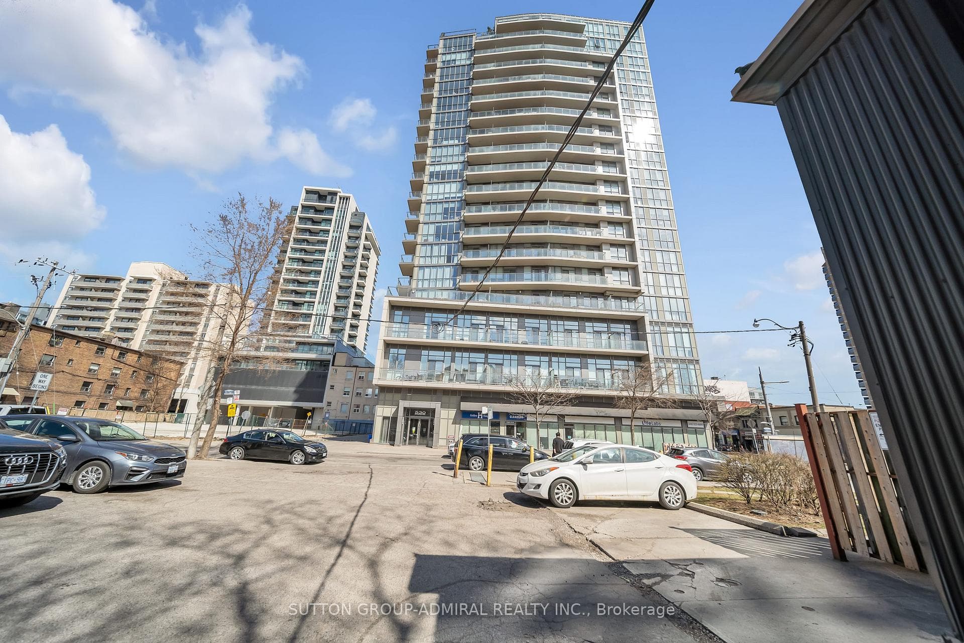 530 St Clair Avenue Unit 807 photo 33