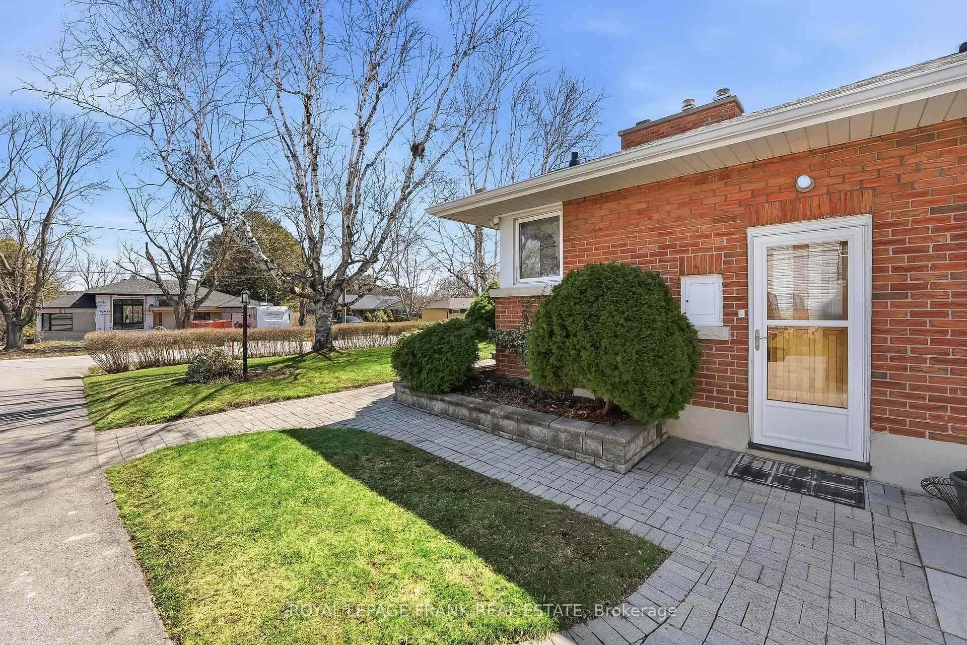 250 Meadow Road photo 24