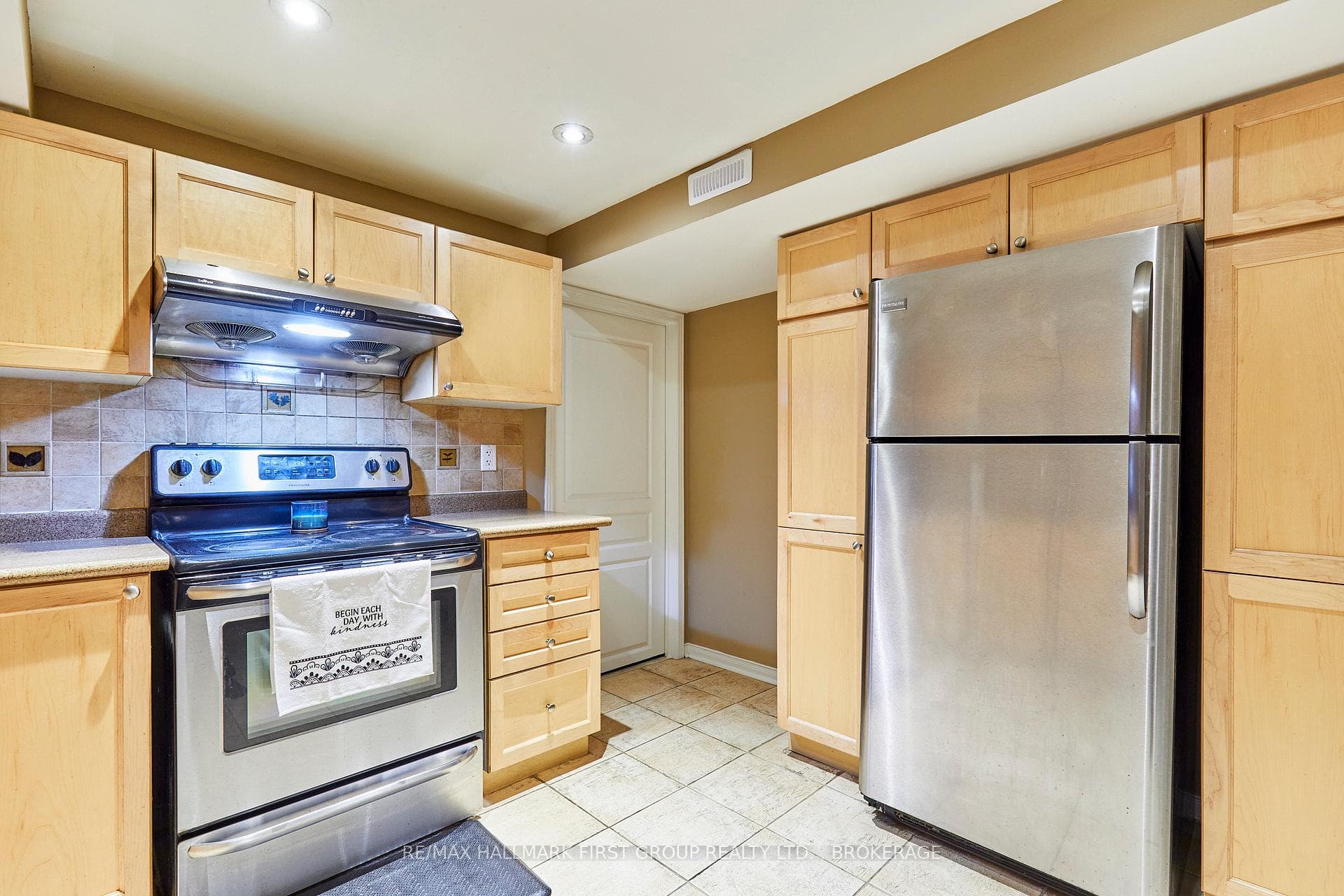 77 Bambridge Street photo 41