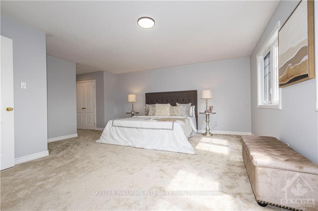 212 REDPATH Drive photo 17