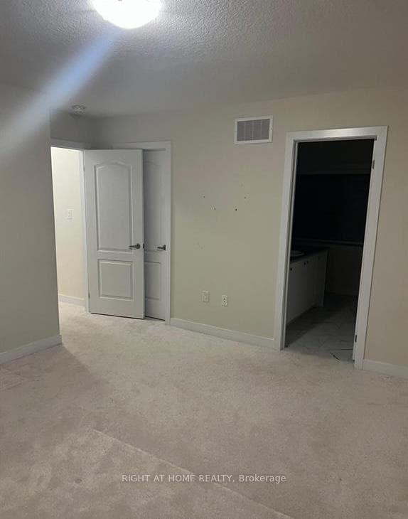 132 Lilac Circle photo 15