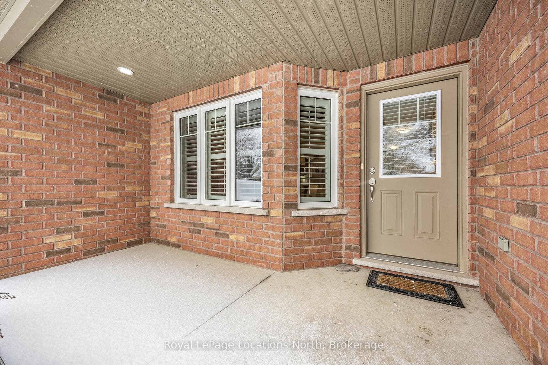 4 Russett Drive photo 2