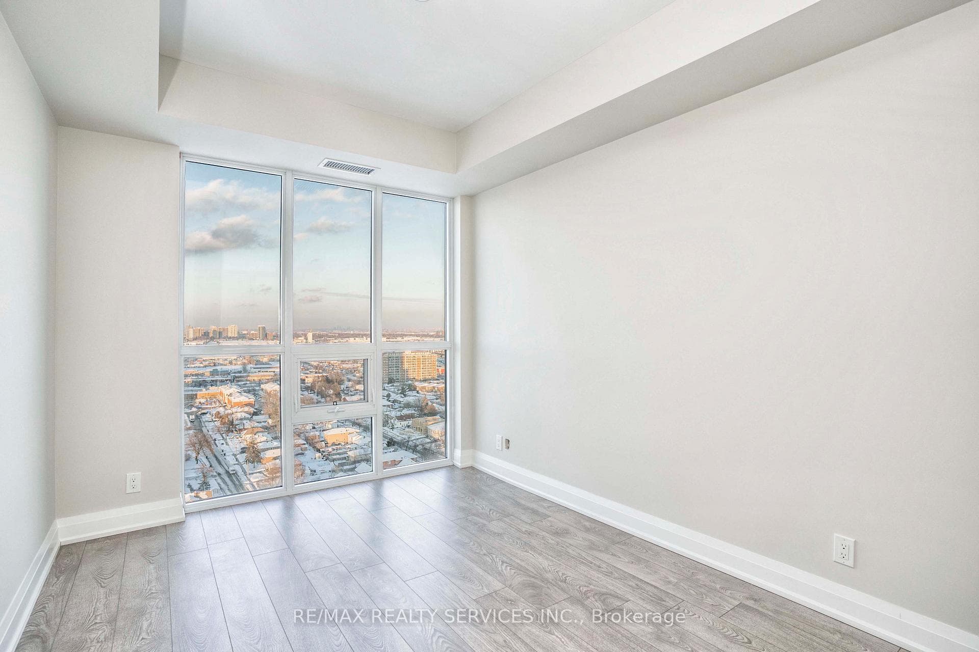 15 Lynch Street Unit 2102 photo 14