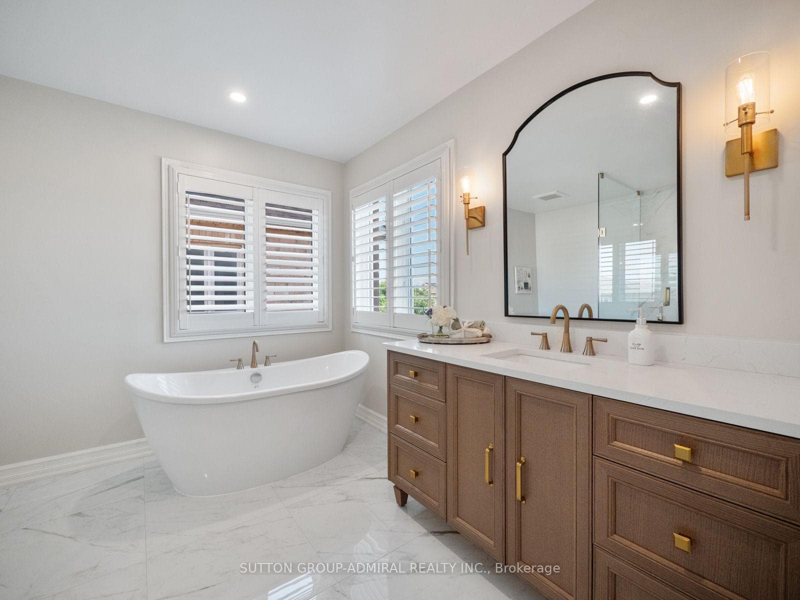 129 Mooney Street photo 26
