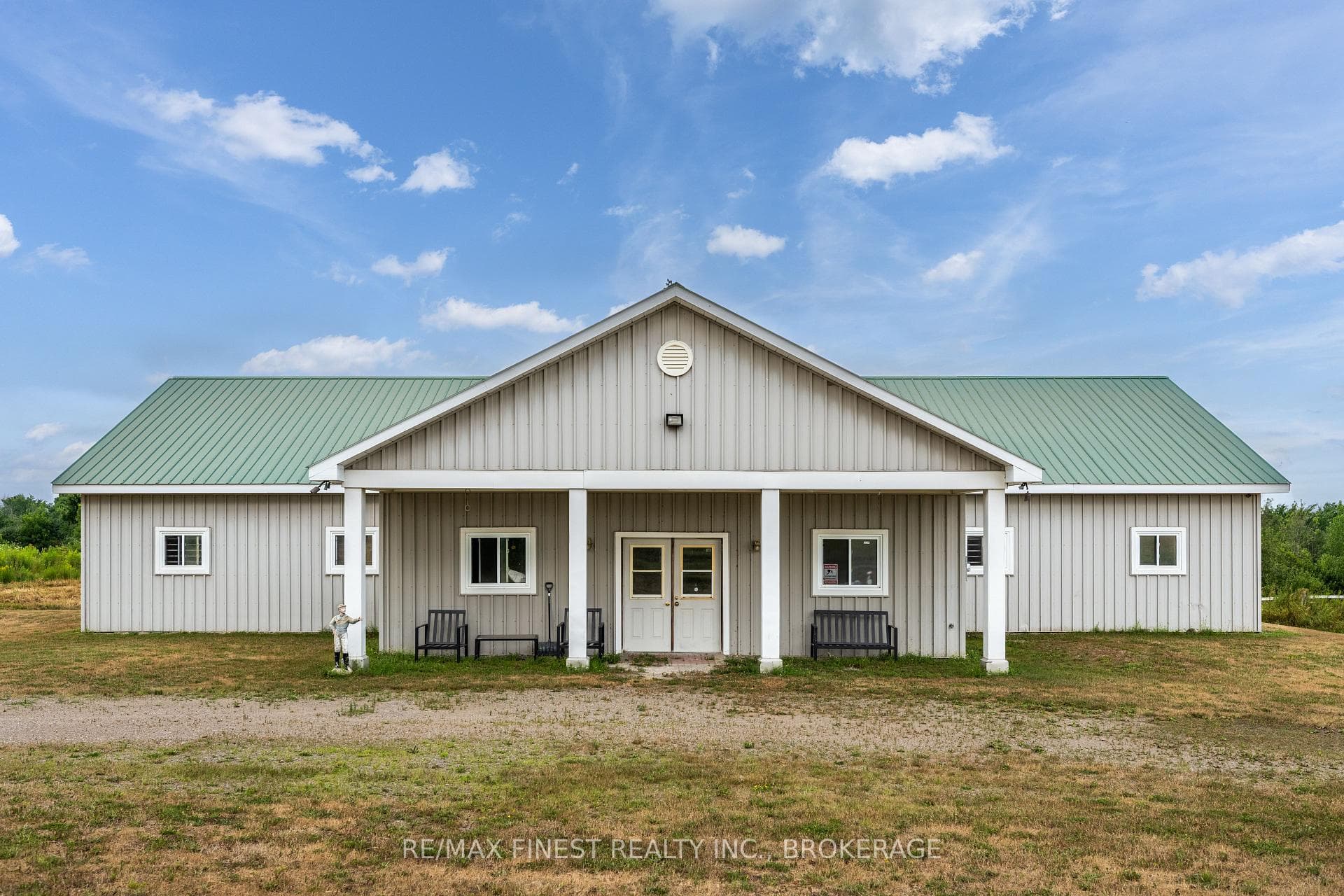 100 Dixie Road photo 35