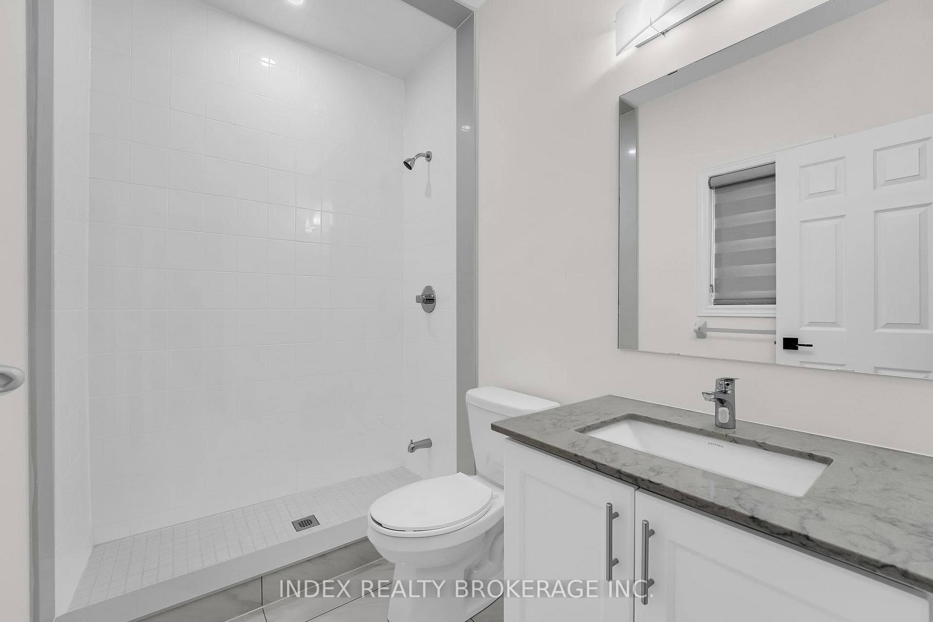 17 Duxbury Road photo 25