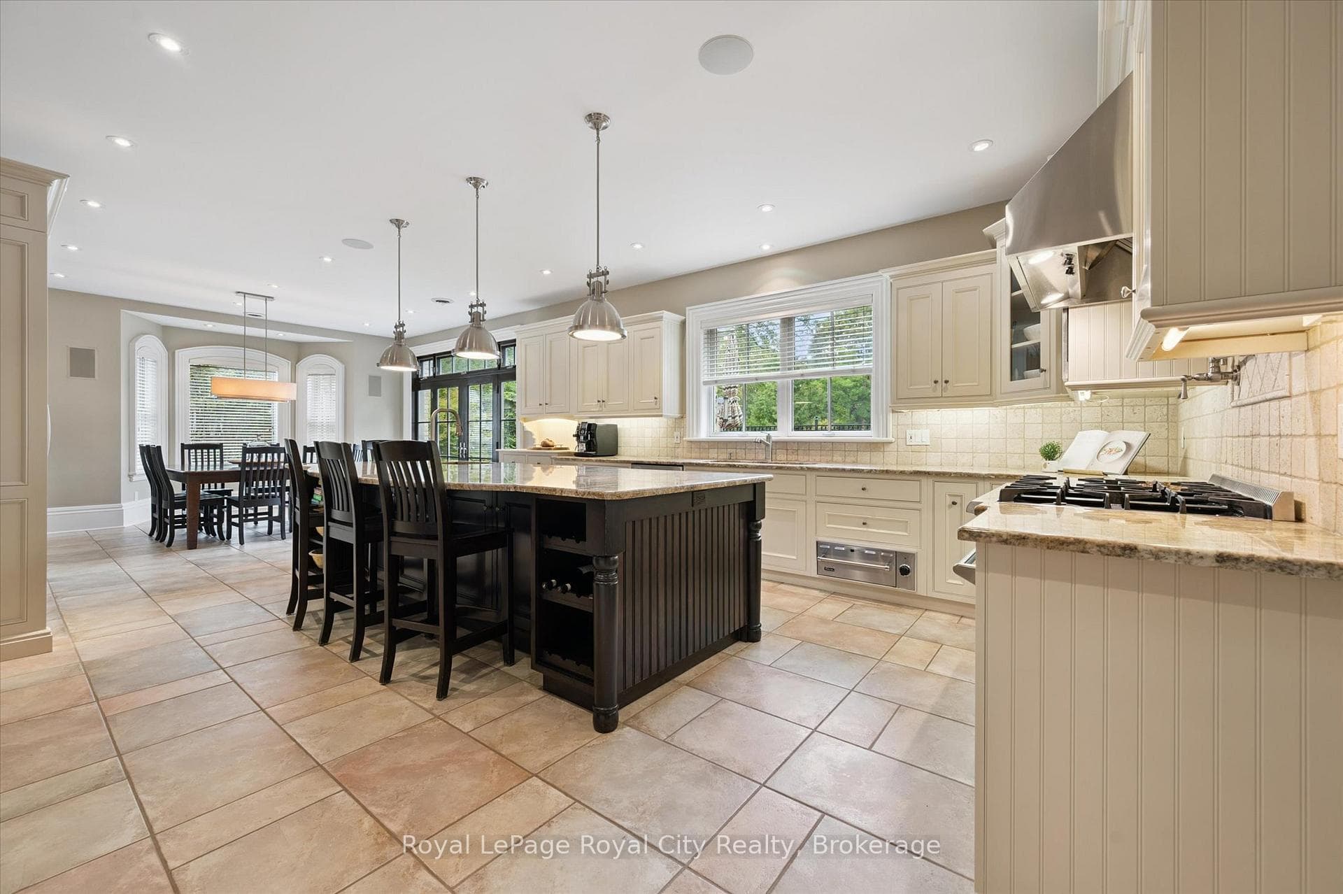 66 Grange Street photo 12