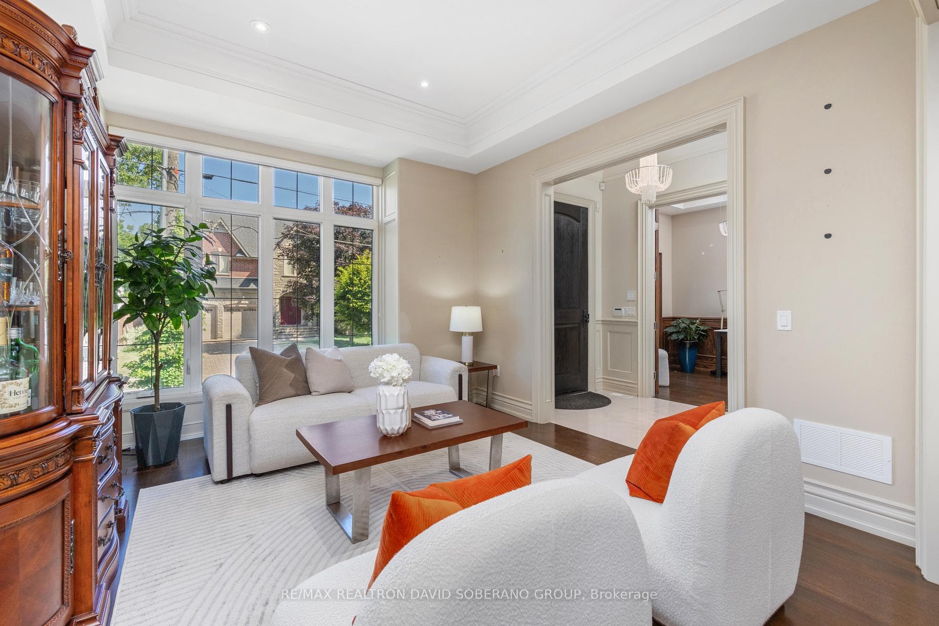 49 Verwood Avenue photo 6