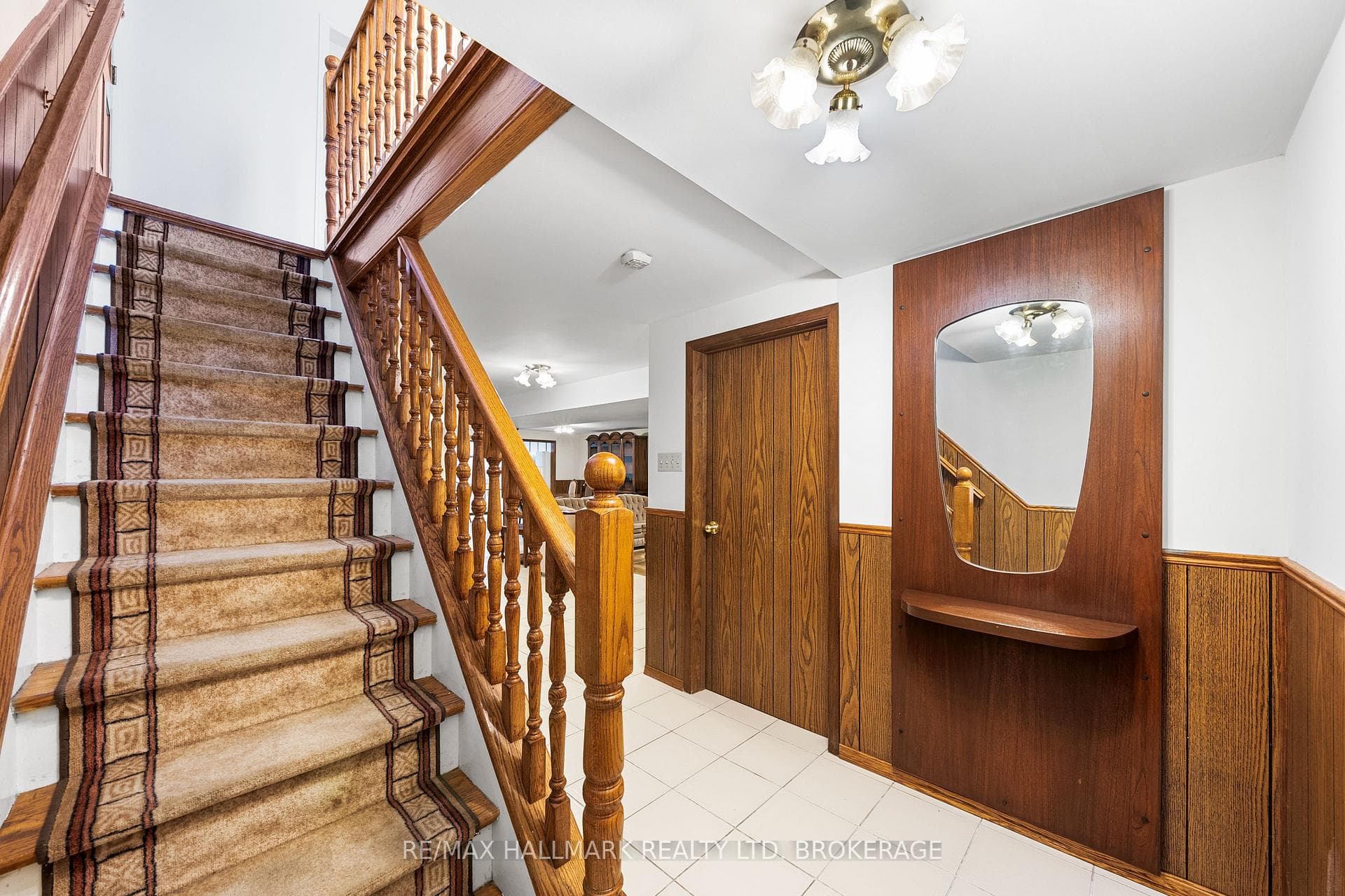 33 Roseglen Crescent photo 25