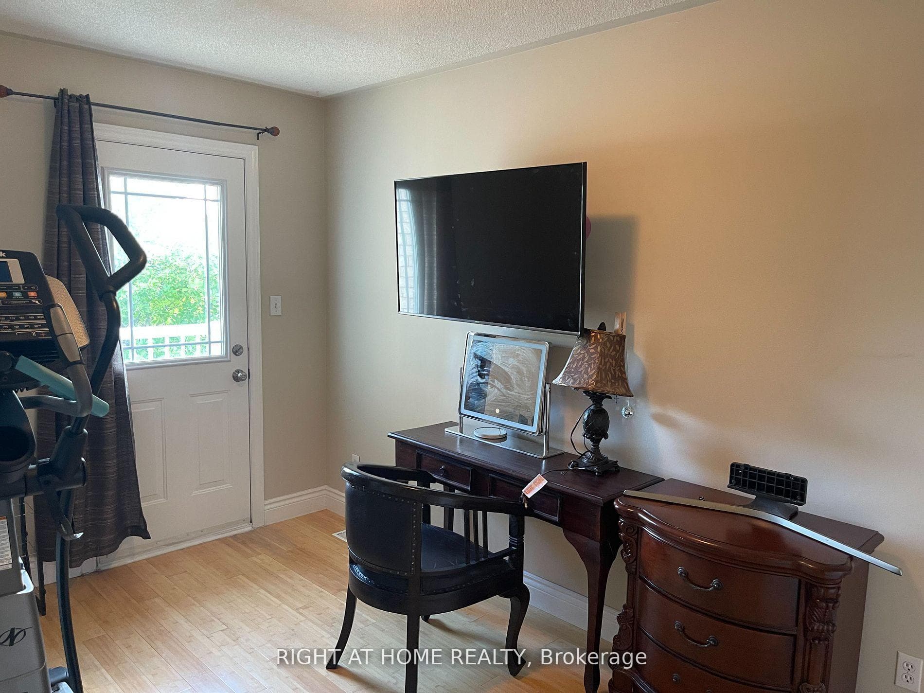 18 Archbury Circle photo 19