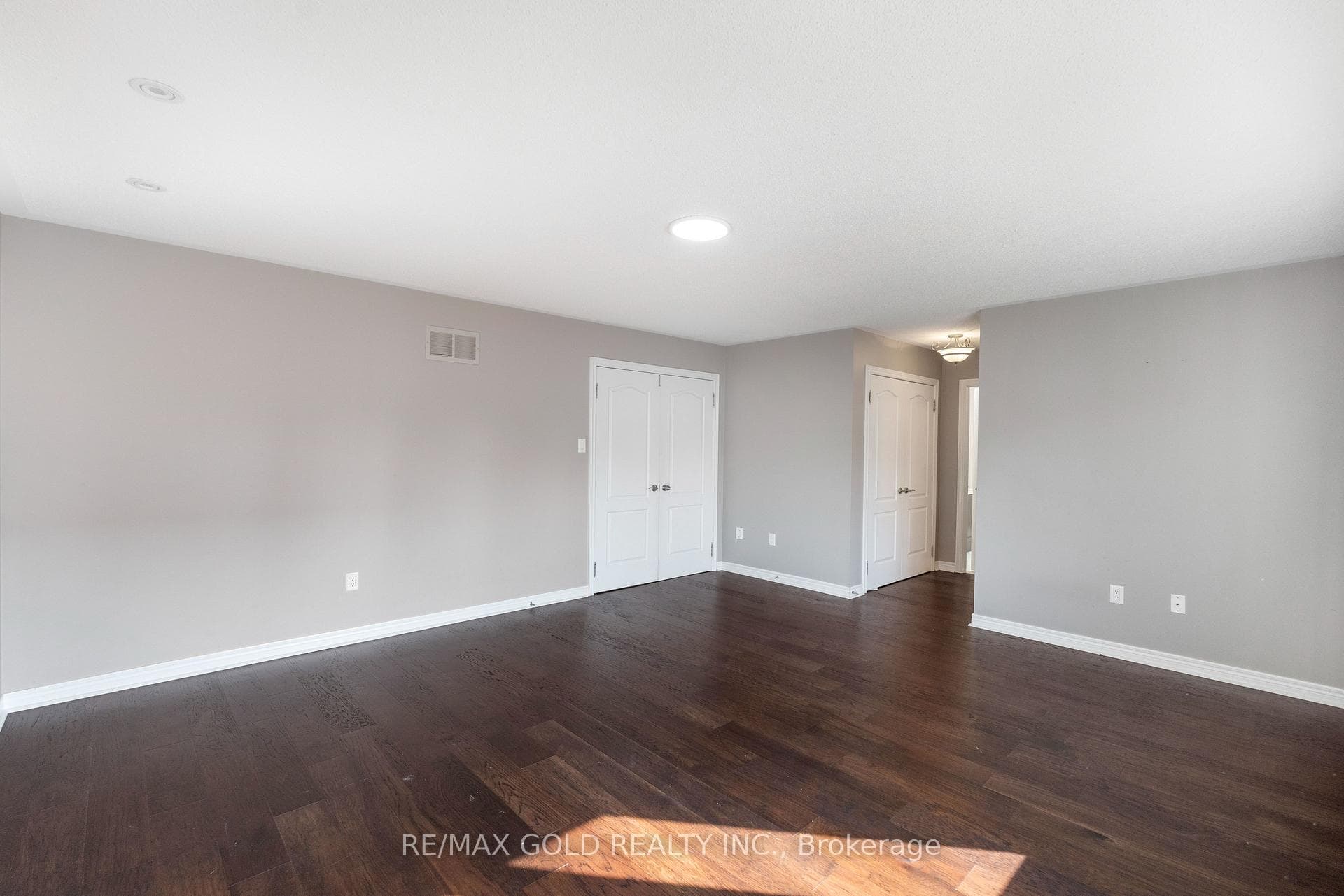 99 Watsonbrook Drive photo 29