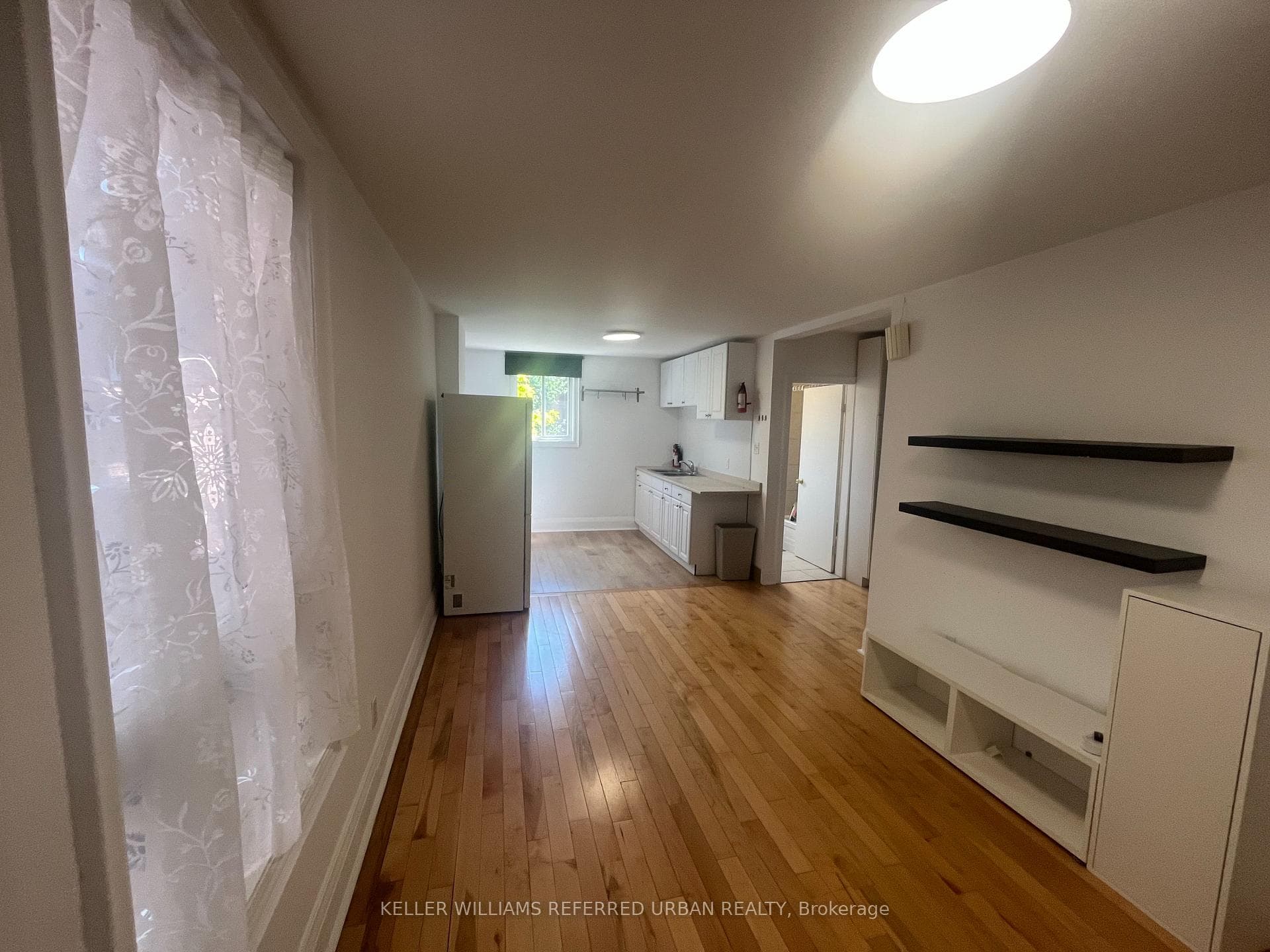 91 Dovercourt Road Unit Upper photo 6