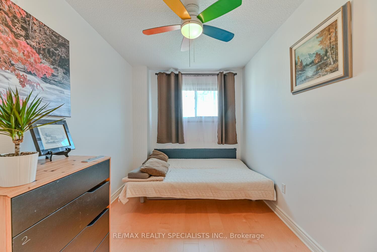 100 Ellis Drive photo 34