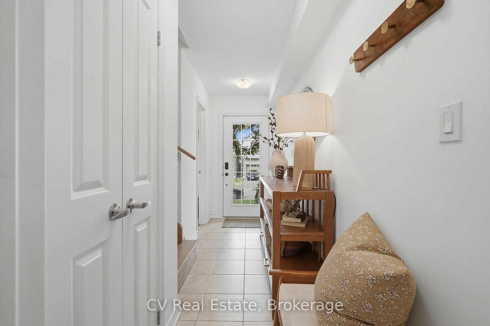 57 Harvest Crescent photo 6