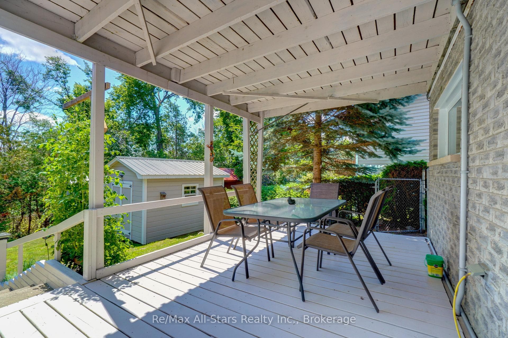 16 Cedartree Lane photo 37