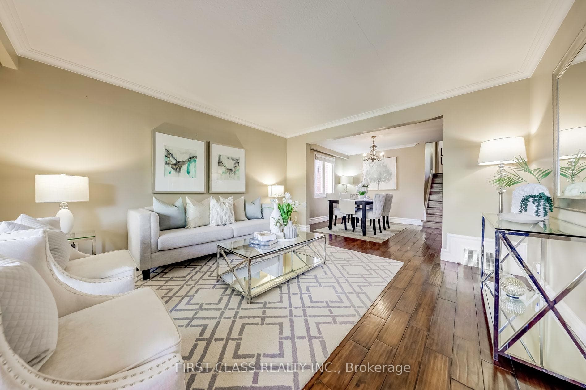 48 Mandel Crescent photo 6