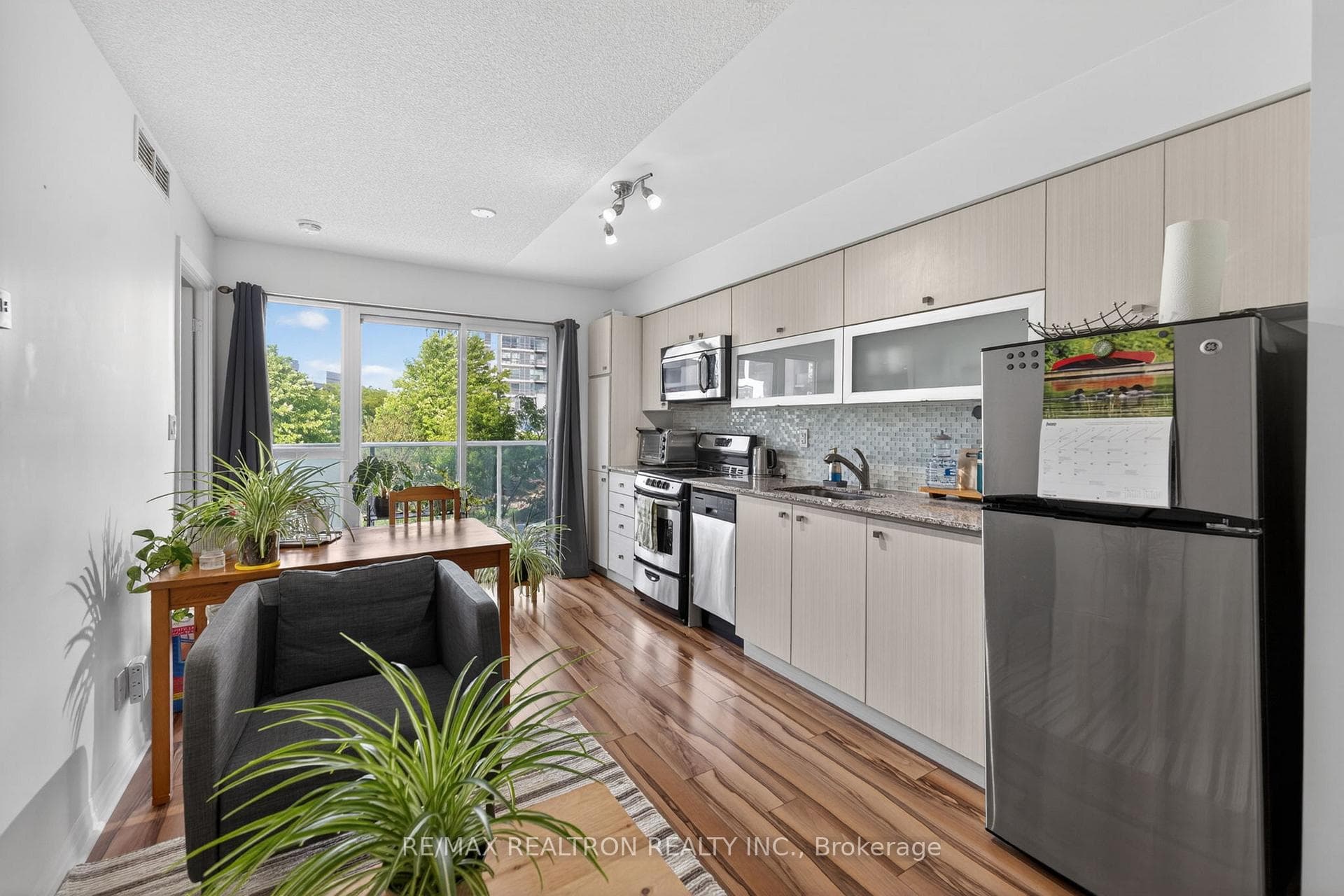 275 Yorkland Road Unit 209 photo 13