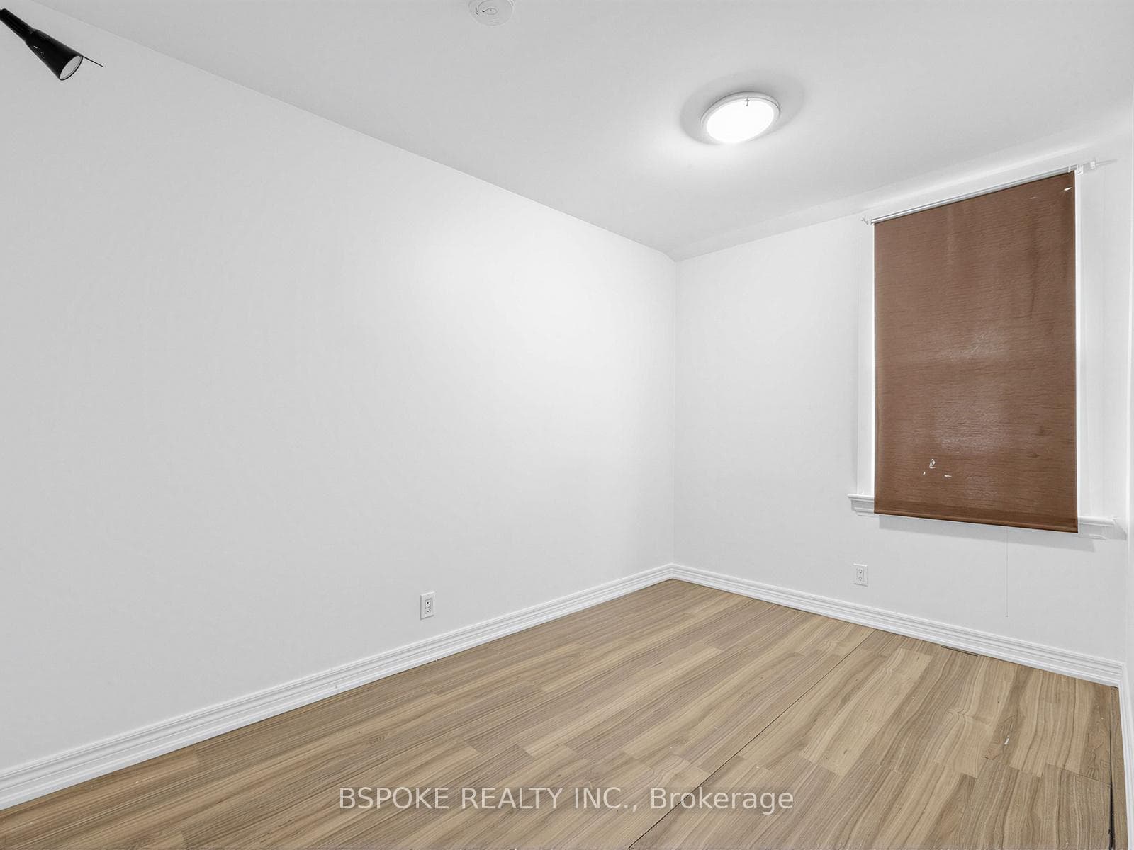 142 Silverthorn Avenue Unit 2nd Floor photo 13