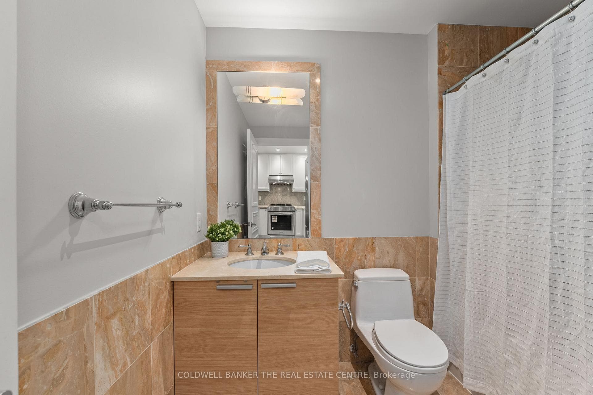 662 Sheppard Avenue Unit 801 photo 20