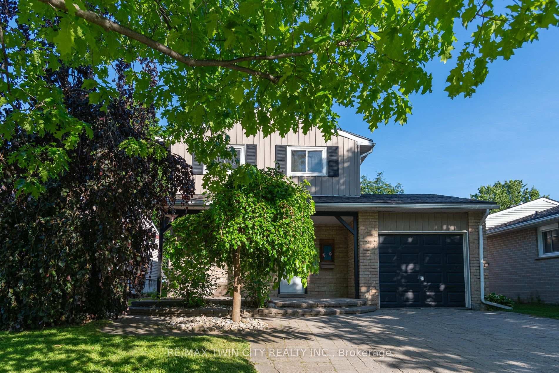 162 Parkside Drive photo 5