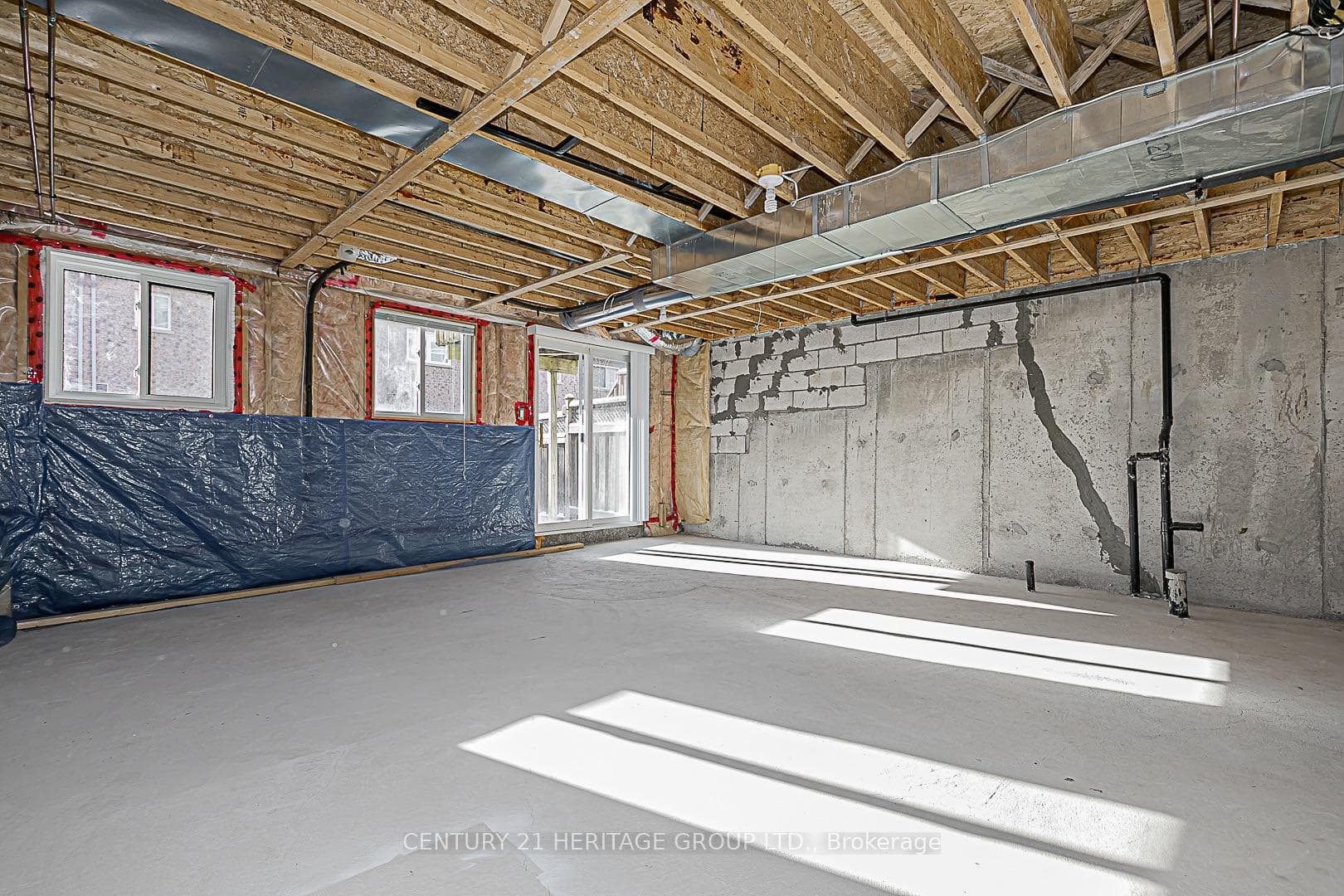 90 Coleridge Drive photo 25