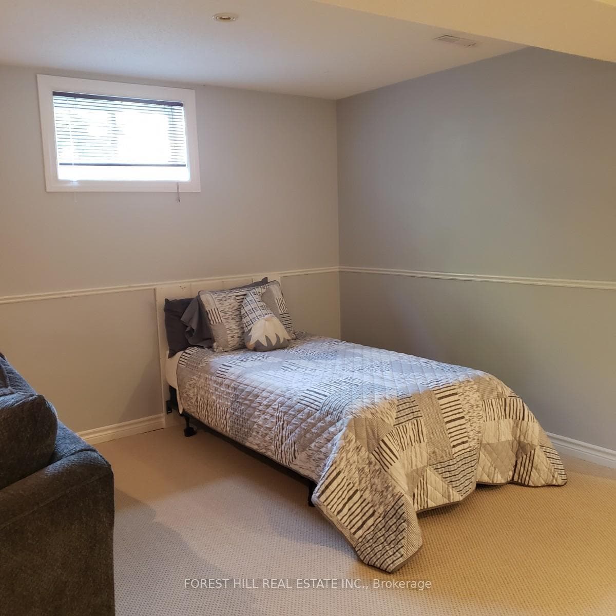 68 Blue Jay Boulevard photo 22