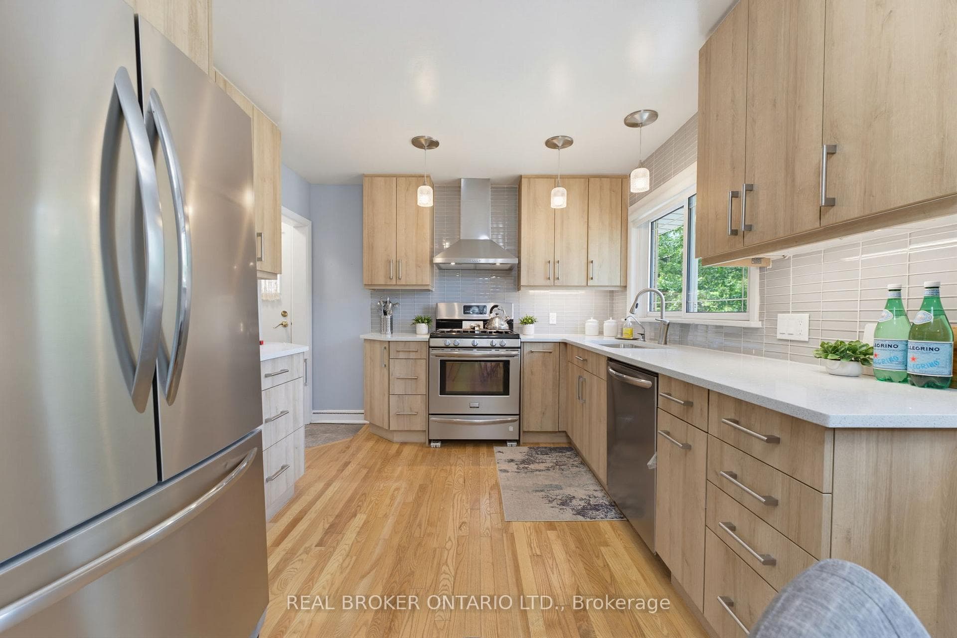 181 Rodney Street photo 9