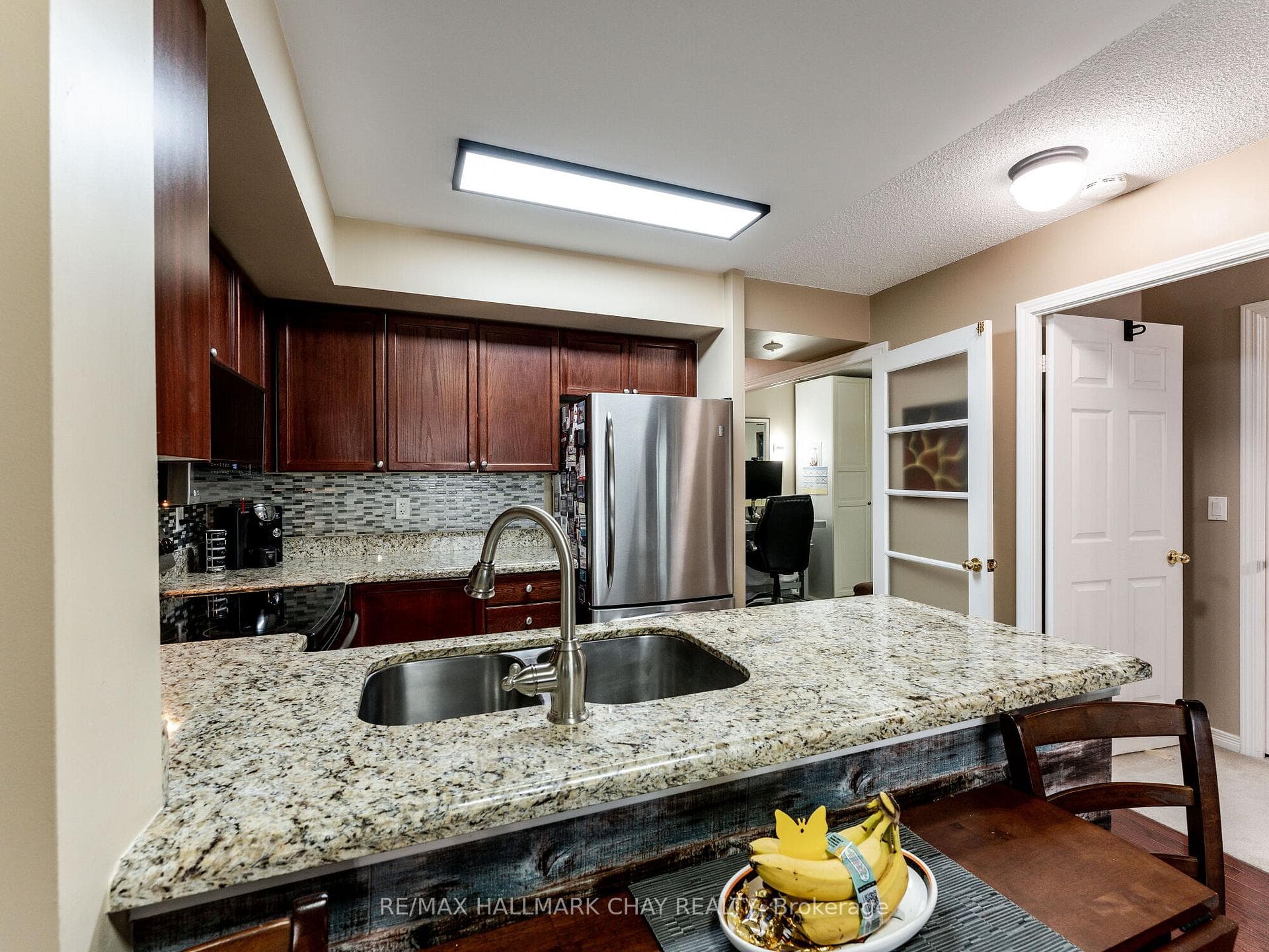 11 Oneida Crescent Unit 406 photo 15
