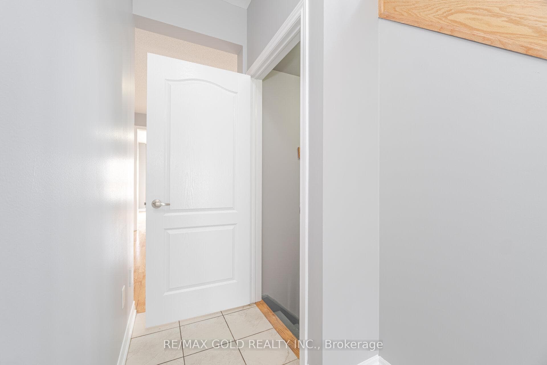 67 Yardley Crescent photo 41