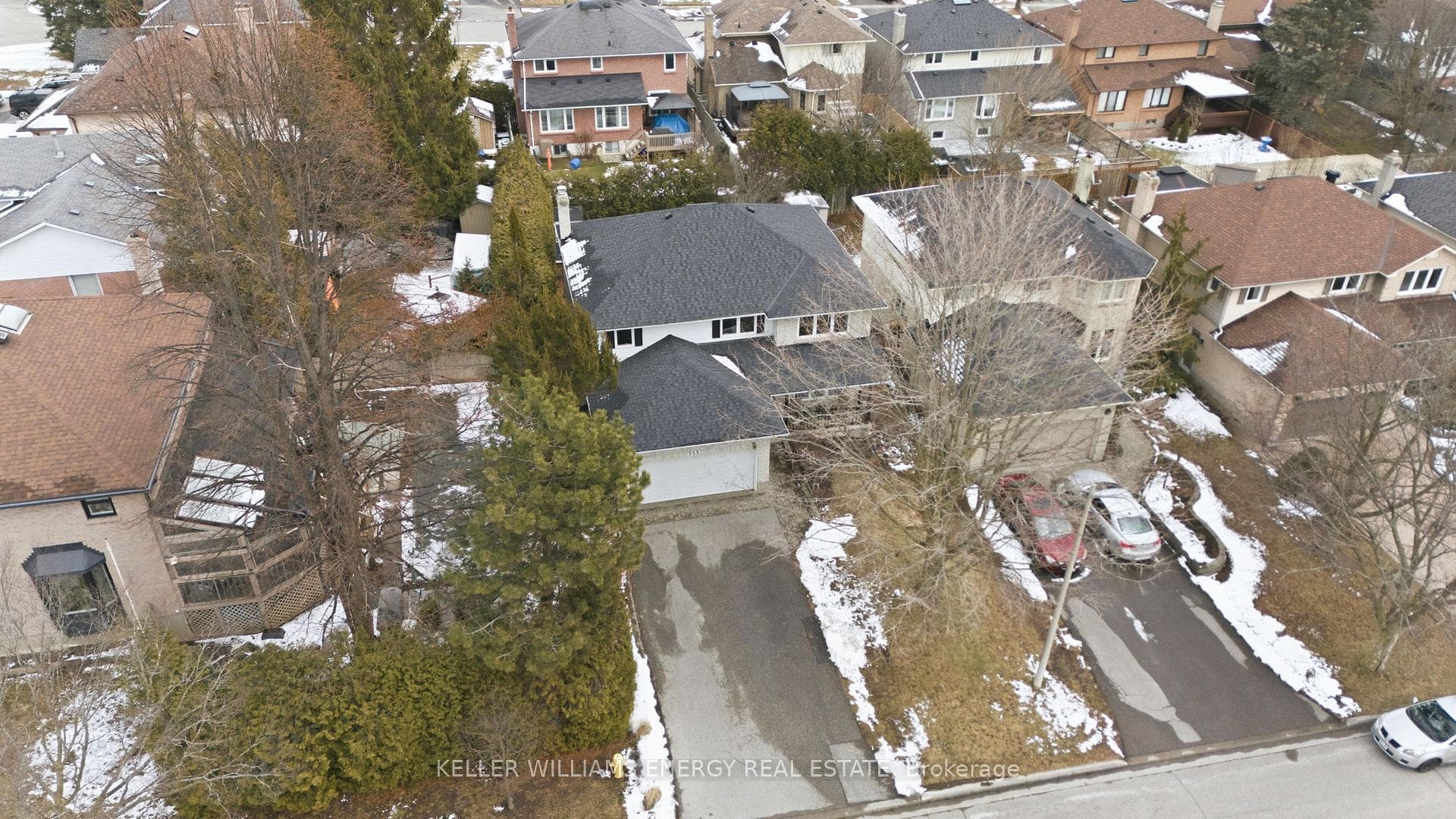 555 Peggoty Circle photo 39