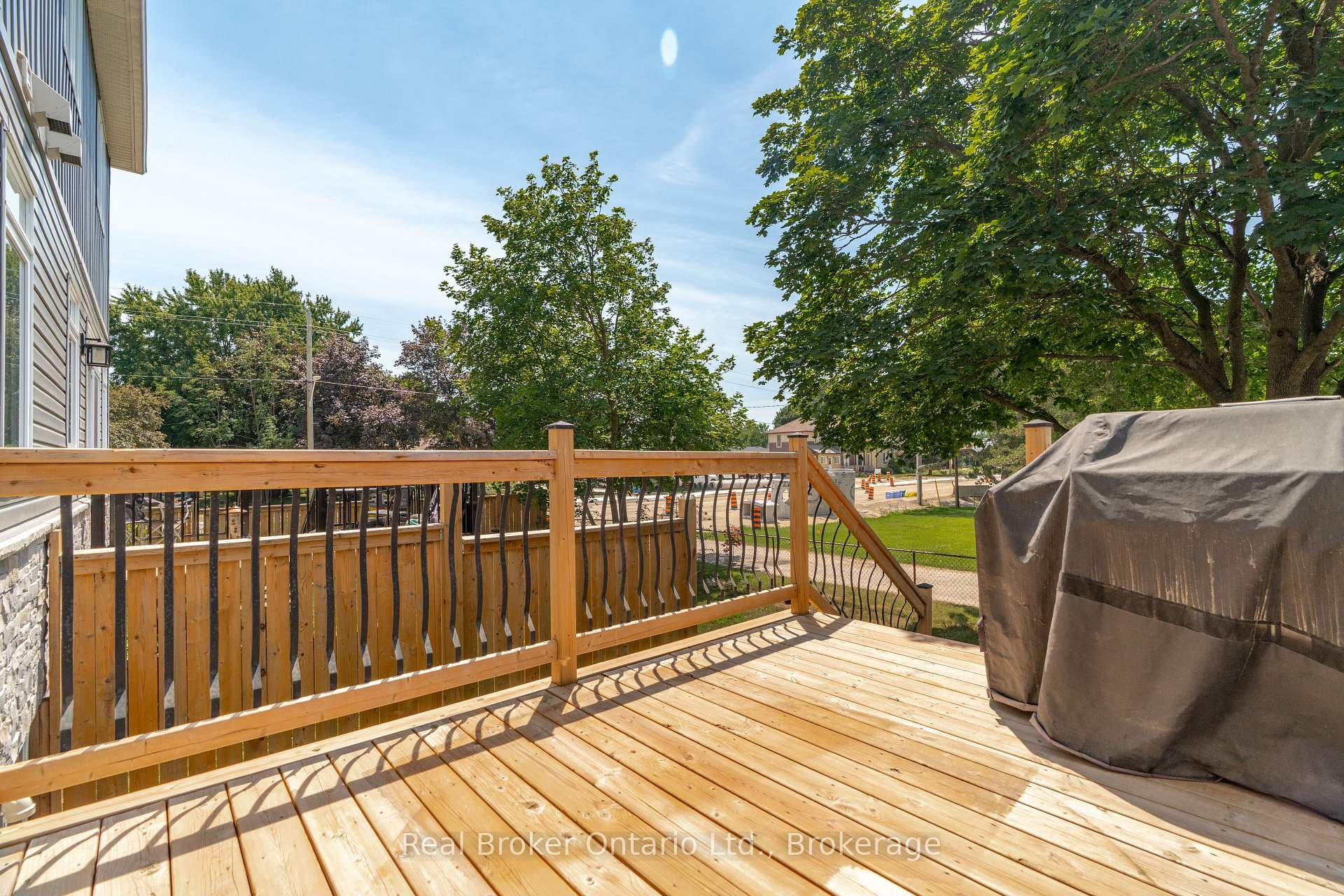 103 Stephenson Way photo 30
