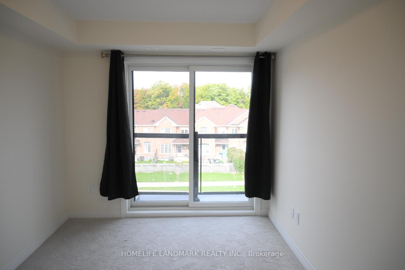235 Mclevin Avenue Unit 13 photo 9
