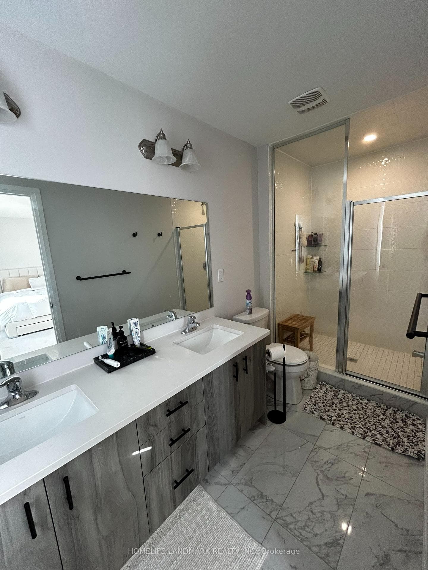 88 Freedom Crescent photo 14