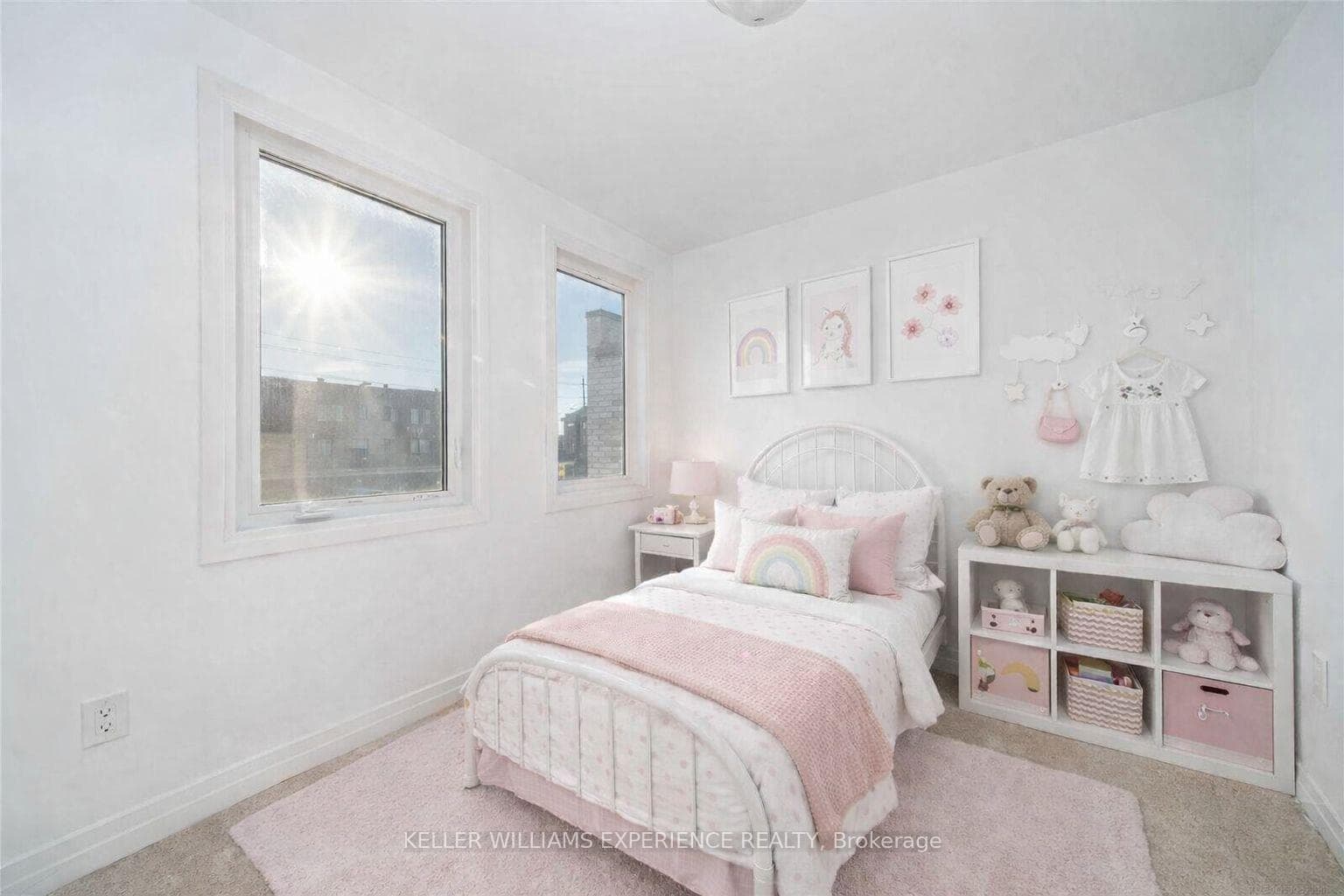 32 Fairlane Avenue photo 19