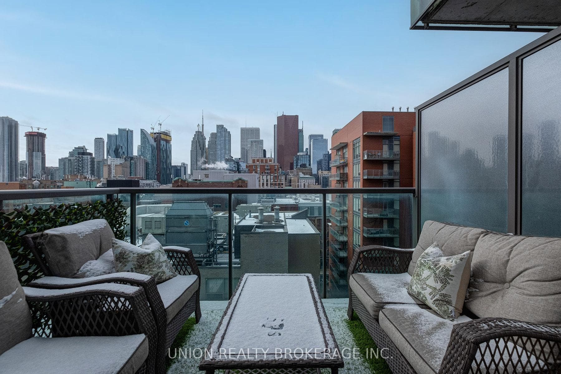 SW city skyline views from balcony